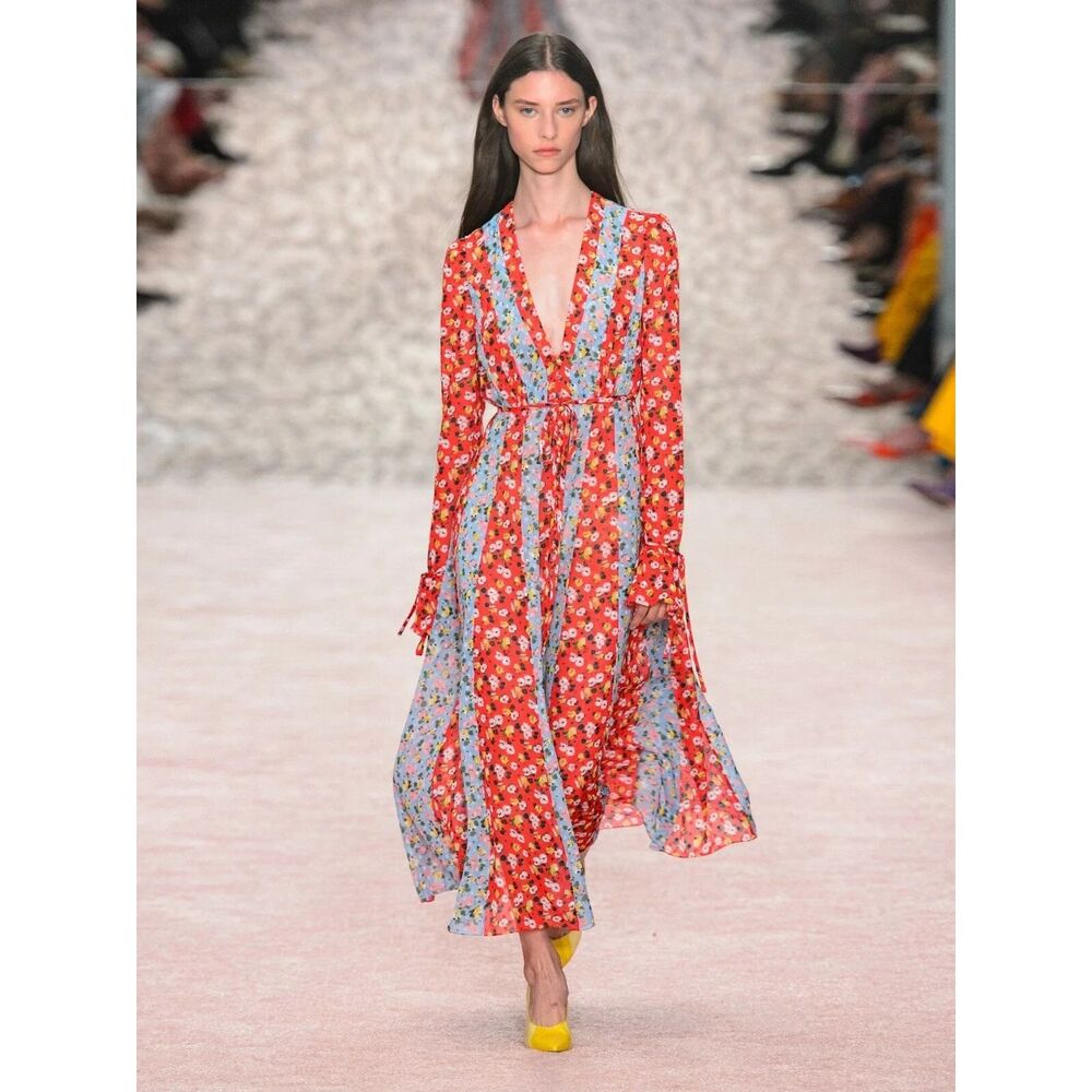 RUNWAY. NWT. $2490 CAROLINA HERRERA Stripe Floral Chiffon Midi Maxi Dress 2